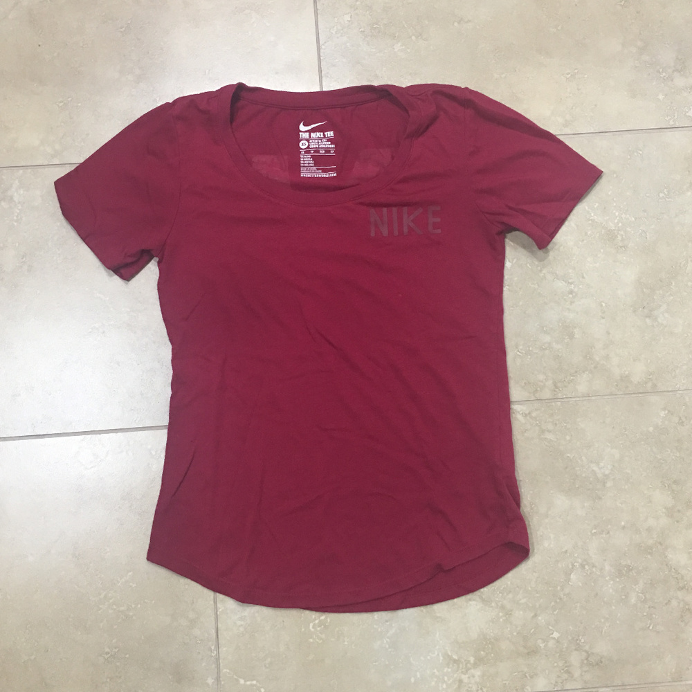 Women's Nike T-Shirt